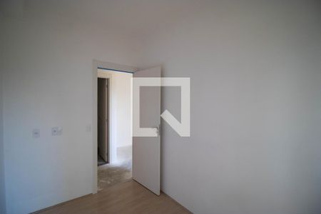 Quarto 01 de apartamento à venda com 2 quartos, 37m² em Jardim Ipaussurama, Campinas