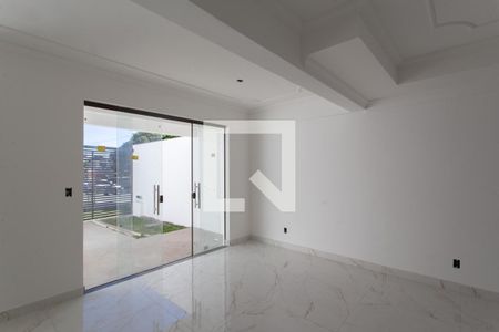 Sala de casa à venda com 3 quartos, 150m² em Santa Amelia, Belo Horizonte