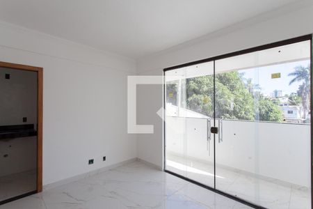 Suíte de casa à venda com 3 quartos, 150m² em Santa Amelia, Belo Horizonte