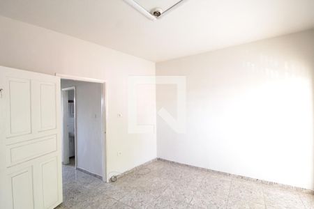 Quarto 1 de casa para alugar com 2 quartos, 77m² em Bom Jesus, Uberlândia