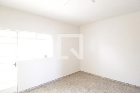 Quarto 1 de casa para alugar com 2 quartos, 77m² em Bom Jesus, Uberlândia