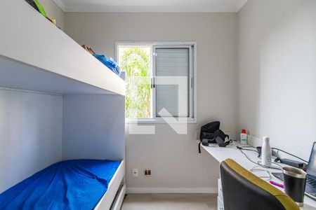 Quarto 1 de apartamento à venda com 2 quartos, 58m² em Jardim Tupanci, Barueri