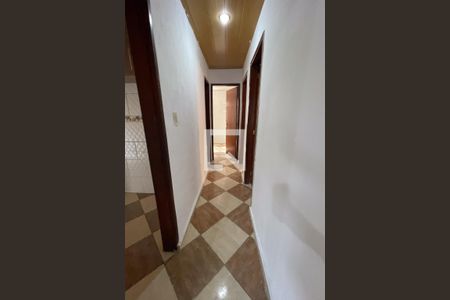 Corredor de casa para alugar com 3 quartos, 150m² em Centro, Duque de Caxias