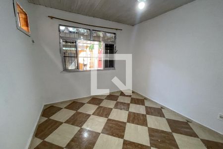 Quarto de casa para alugar com 3 quartos, 150m² em Centro, Duque de Caxias