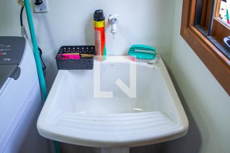 Casa de condomínio à venda com 128m², 3 quartos e 2 vagas Casa de condomínio à venda com 128m², 3 quartos e 2 vagasÁrea de Serviço