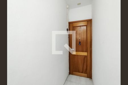 Entrada de apartamento à venda com 2 quartos, 60m² em Praça da Bandeira, Rio de Janeiro