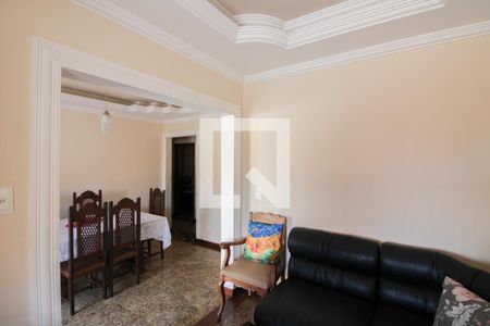 Sala de casa à venda com 4 quartos, 130m² em Vila Jardim Leblon, Belo Horizonte