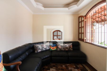 Sala de casa à venda com 4 quartos, 130m² em Vila Jardim Leblon, Belo Horizonte