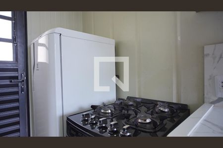 Cozinha de kitnet/studio para alugar com 1 quarto, 19m² em Saco Grande, Florianópolis