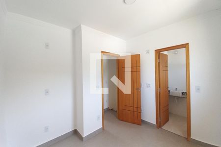 Quarto 1 - Suíte de casa de condomínio à venda com 2 quartos, 74m² em Vila Aurocan, Campinas