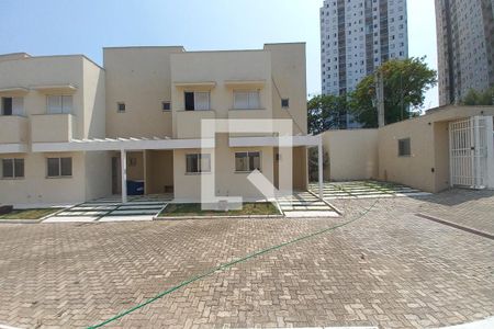 Vista da Sala de casa de condomínio à venda com 2 quartos, 74m² em Vila Aurocan, Campinas