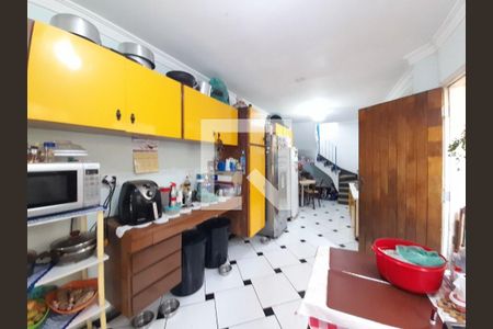 Casa à venda com 3 quartos, 130m² em Vila Indiana, São Paulo