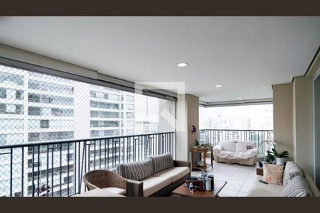 Apartamento à venda com 4 quartos, 223m² em Campo Belo, São Paulo