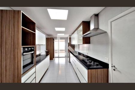 Apartamento à venda com 281m², 3 quartos e 4 vagas