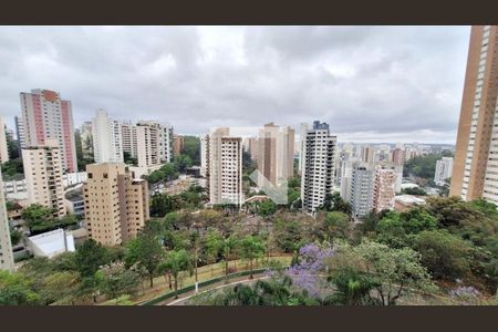 Apartamento à venda com 281m², 3 quartos e 4 vagas