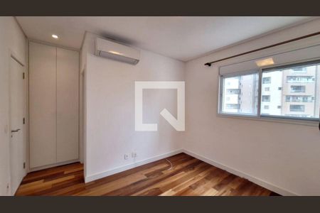 Apartamento à venda com 281m², 3 quartos e 4 vagas