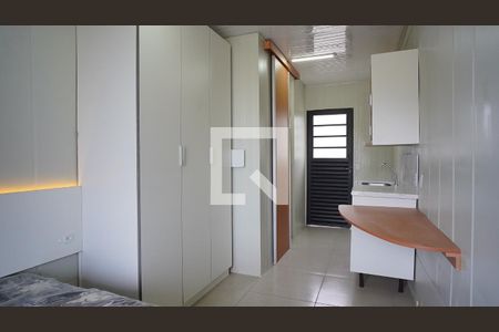 Sala - Quarto de casa para alugar com 1 quarto, 19m² em Saco Grande, Florianópolis