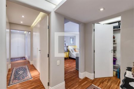 Apartamento à venda com 3 quartos, 240m² em Granja Julieta, São Paulo