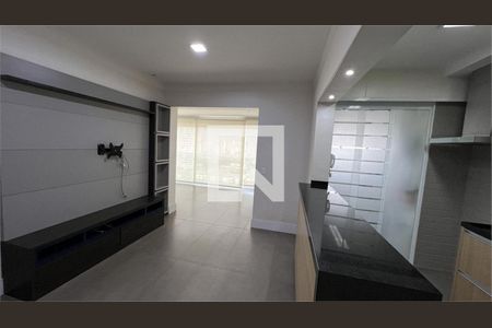 Apartamento à venda com 2 quartos, 70m² em Santa Teresinha, São Paulo