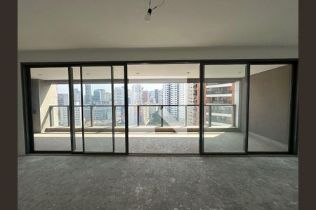 Apartamento à venda com 3 quartos, 154m² em Vila Nova Conceição, São Paulo