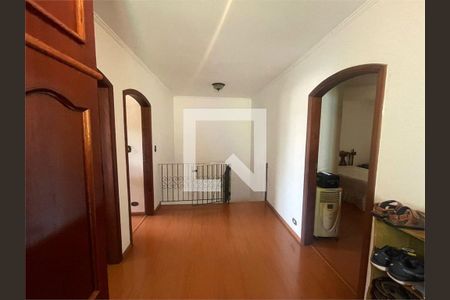 Casa à venda com 3 quartos, 223m² em Butantã, São Paulo