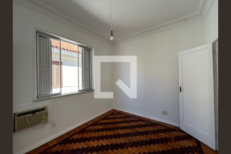 Apartamento à venda com 3 quartos, 122m² em Centro, Niterói