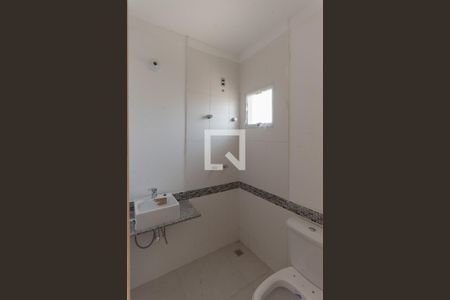 Banheiro da Suíte1 de casa de condomínio à venda com 2 quartos, 74m² em Vila Aurocan, Campinas