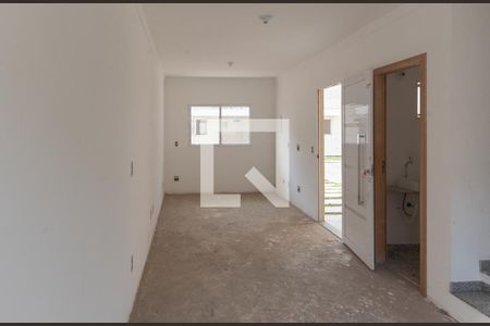 Sala de casa de condomínio à venda com 2 quartos, 74m² em Vila Aurocan, Campinas