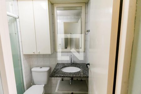 Banheiro de apartamento à venda com 2 quartos, 49m² em Fazenda Morumbi, São Paulo