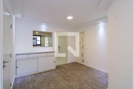 Sala de apartamento à venda com 3 quartos, 80m² em Vila Suzana, São Paulo