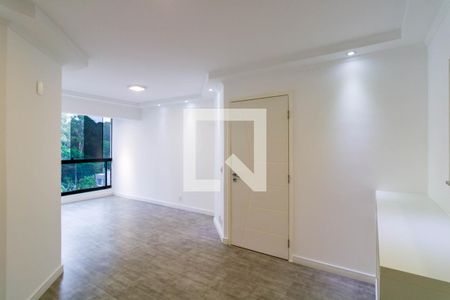 Sala de apartamento à venda com 3 quartos, 80m² em Vila Suzana, São Paulo