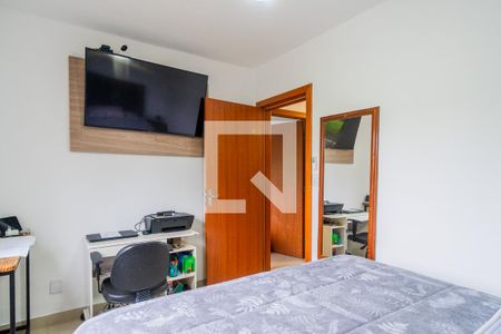 Quarto 1 de apartamento à venda com 3 quartos, 70m² em Vila Nova, Porto Alegre