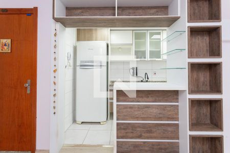 Cozinha de apartamento para alugar com 3 quartos, 72m² em Jardim Carvalho, Porto Alegre