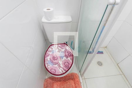 Casa à venda com 62m², 2 quartos e 1 vaga Casa à venda com 62m², 2 quartos e 1 vagaBanheiro da Suíte 2