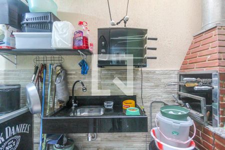 Casa à venda com 62m², 2 quartos e 1 vaga Casa à venda com 62m², 2 quartos e 1 vagaÁrea de Serviço