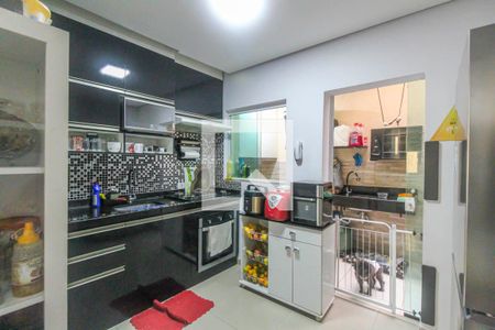 Casa à venda com 62m², 2 quartos e 1 vaga Casa à venda com 62m², 2 quartos e 1 vagaCozinha