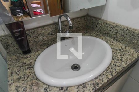 Casa à venda com 62m², 2 quartos e 1 vaga Casa à venda com 62m², 2 quartos e 1 vagaBanheiro da Suíte 2