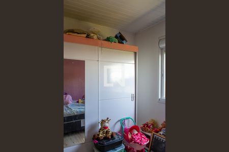 Casa à venda com 170m², 3 quartos e 2 vagas Casa à venda com 170m², 3 quartos e 2 vagasQuarto