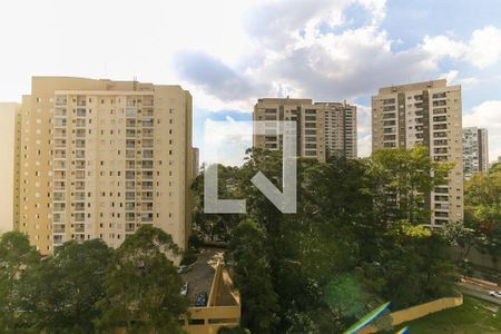 Apartamento à venda com 2 quartos, 57m² em Parque Reboucas, São Paulo