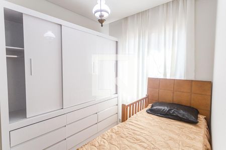 Quarto 2 de apartamento para alugar com 2 quartos, 50m² em Horto Florestal, Belo Horizonte