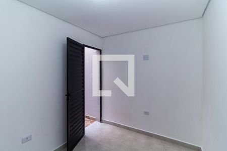 Quarto de apartamento para alugar com 1 quarto, 27m² em Vila Paulo Silas, São Paulo