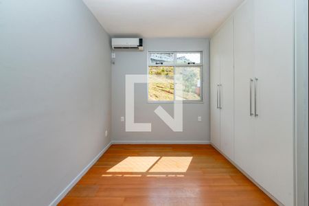 Quarto 1 de apartamento para alugar com 2 quartos, 72m² em Estoril, Belo Horizonte