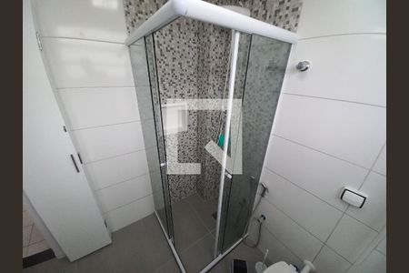 Banheiro de apartamento para alugar com 1 quarto, 30m² em Itararé, São Vicente