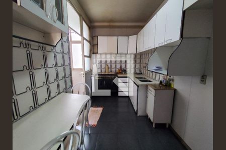 Cozinha  de apartamento à venda com 3 quartos, 125m² em Funcionários, Belo Horizonte