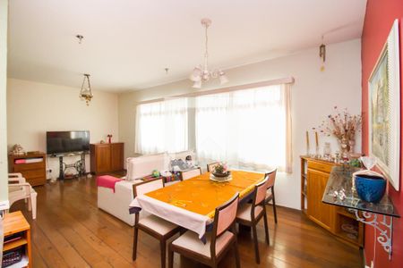 Sala de apartamento à venda com 3 quartos, 110m² em Santa Efigênia, Belo Horizonte