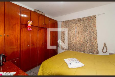 Quarto 1 de casa à venda com 3 quartos, 203m² em Vila Oratório, São Paulo