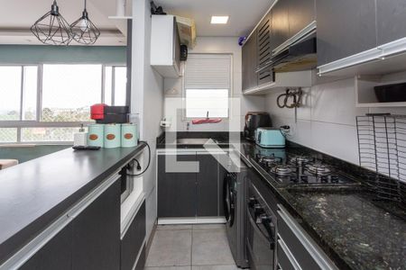 Cozinha de apartamento à venda com 2 quartos, 48m² em Jardim Leopoldina, Porto Alegre