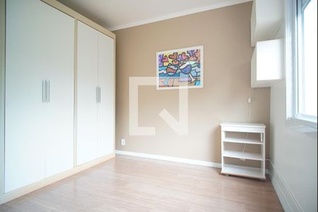 Quarto de apartamento para alugar com 1 quarto, 44m² em Cristo Redentor, Porto Alegre