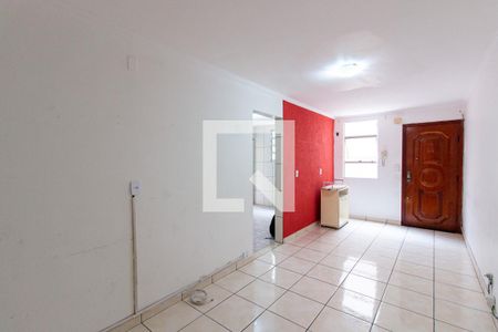 Sala de apartamento à venda com 2 quartos, 56m² em Conjunto Residencial José Bonifácio, São Paulo