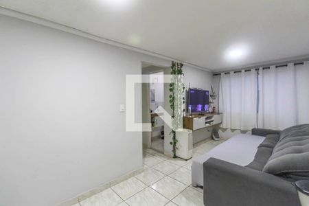 Sala de apartamento para alugar com 2 quartos, 56m² em Cidade São Mateus, São Paulo